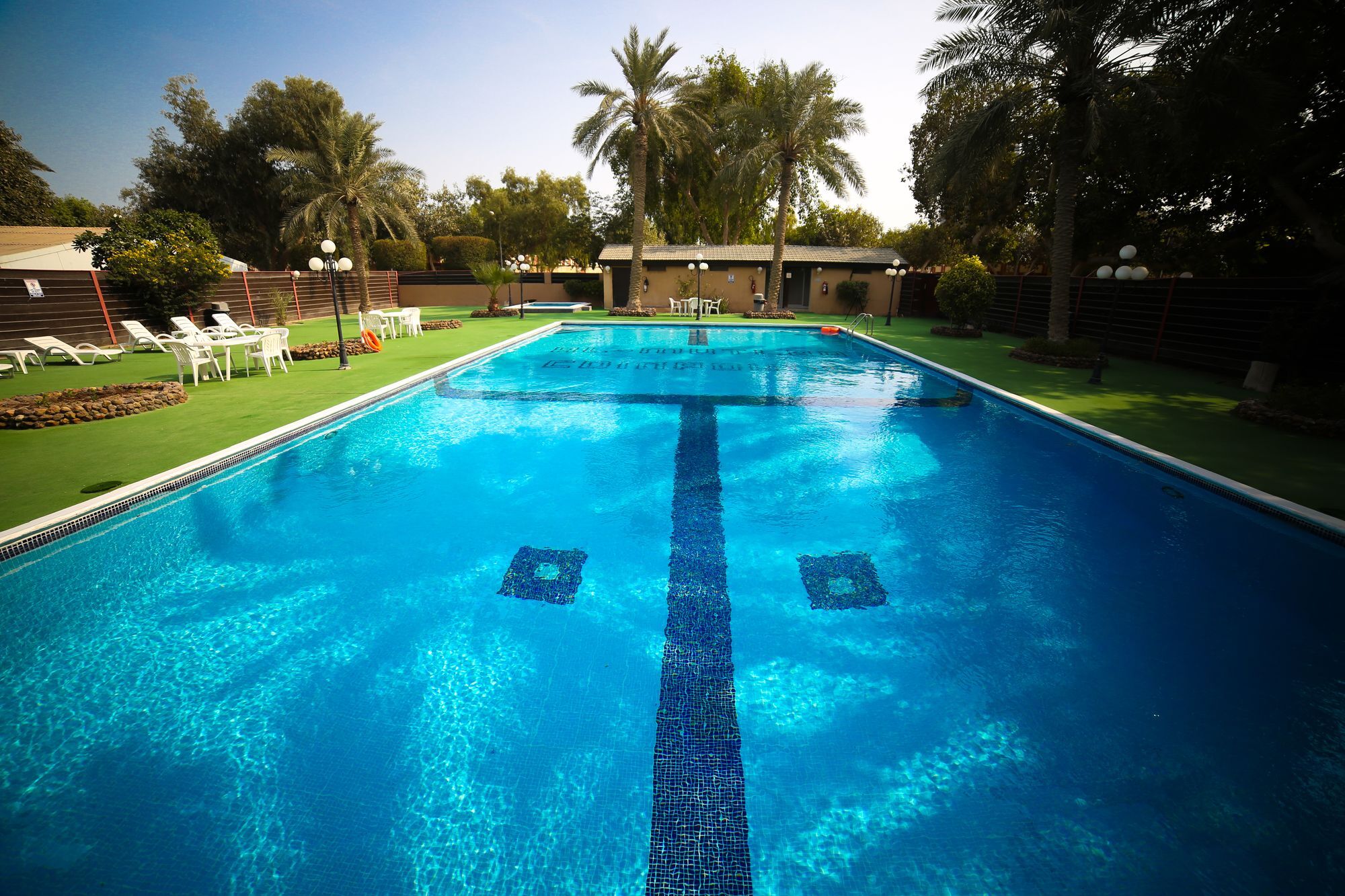 M Executive Residence & Boutique Hotel - Adults Only Ель-Хубар Екстер'єр фото